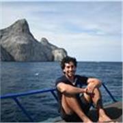 Biólogo marino apasionado por enseñar ciencias. Estudiantes y curiosos de la biología.