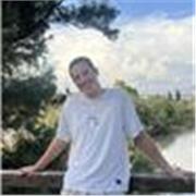 Estudiante de ingeniería y estudiante de programación en tercero de carrera con muchas ganas de aprender darlo todo 