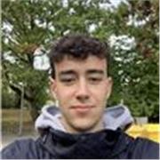 Estudiante de Ade inglés, con experiencia con niños.
