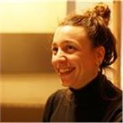 Profesora titulada de francés con 10 años de experiencia