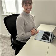 I’m a professional coach who is passionate about helping you navigate change