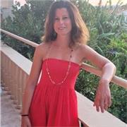 Sono una docente di Lettere a tempo indeterminato con tanta esperienza nelle lezioni private di latino e materie letterarie