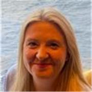 Qualified transformational coach empowering people to build confidence, shift mindset and achieve results
