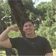 Entrenador personal con experiencia ,con resultados demostrables , carismático y motivador. Soy licenciado en cultura física