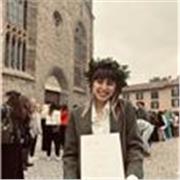 Laureata con lode in Lingue, Letterature e Culture Moderne (UniBG) in lingua inglese e lingua tedesca