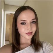Estudiante de derecho apasionada en la economía y con buena organización y dedicación para poder ayudar.