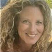 Insegnante di Spagnolo formata presso l'Istituto  Tía Tula  di Salamanca, riconosciuto dall'Istituto Cervantes