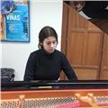 Profesora de piano o lenguaje musical