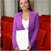 Dottoressa laureata in scienze della mediazione linguistica, iscritta al corso di laurea magistrale LM37