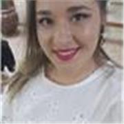 English tutor teaches Spanish or English to students from all ages