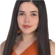 Maestra de Lengua Castellana, imparte a niños de primaria