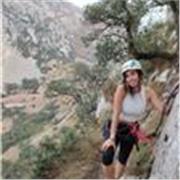 Profesora altamente cualificada, dos años trabajando en la docencia y actualmente hago refuerzo educativo a alumnos de la ESO
