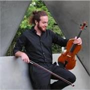 Laureato con lode e menzione presso il conservatorio A. Scarlatti di Palermo, orchestrale in varie formazioni e studente in Accademia S. Cecilia di Roma, impartisce lezioni di violino, viola e solfeggio. Mi trovate come @alessiocorrao26 su instagram