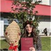 Laureata in Arti e Scienze dello Spettacolo alla Sapienza