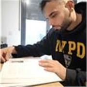 Profesor de matemáticas con 10 años de experiencia haciendo clases particulares. Soy licenciado en estadística en la UPC.