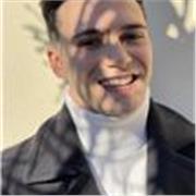 Insegnante di italiano, generico e approfondimento su verbi e modi di dire, dalle basi alla formulazione di concetti complessi