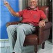 I offer English courses for advanced learners, e. g. univerisity or senior high school  students, especially for economics. 
Harti