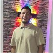 Profesor de español con experiencia en orientar la asignatura de manera presencial y virtual