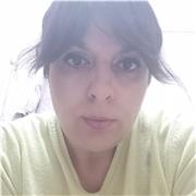 Insegnate d italiano impartisce lezione a studenti dall elementare fino al liceo