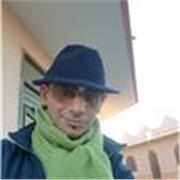 Insegnante di scienze chimiche ed umanistiche