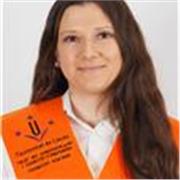 Profesora de repaso graduada en Administració i Dirección de Empresas en la universidad de Lleida. 