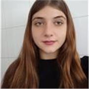 Joven imparte clases a niños, nivel eso bachiller o menor. Con muchas ganas y entusiasmo por la enseñanza