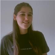 Profesora con experiencia en la enseñanza. Graduada de Historia