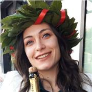 Studentessa laureata in matematica impartisce lezioni di matematica e fisica