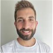 Insegnante madrelingua italiano, esperto e appassionato, aiuta studenti di tutto il mondo a comunicare in modo naturale e sicuro