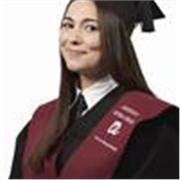 Profesora comprometida, cercana y reflexiva con una mirada inclusiva hacia la educación