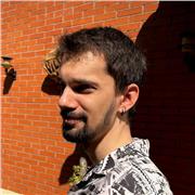 Ilustrador enfocado a diseño de personajes con un estilo estilizado y cartoon, dirigido a público joven con ganas de crear