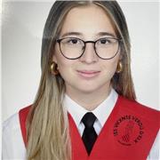 Me gustan los niños, tengo paciencia y experiencia ayudando a familiares. Explico fácil y me esfuerzo en que aprendan.