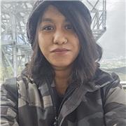 Ich freue mich darauf, interessierte Lernende jeden Alters zu unterrichten.