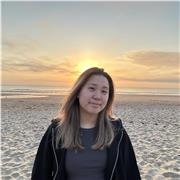 A 21-year-old student who is graduating from a university in the UK. Looking for students who are interested in learning Chinese