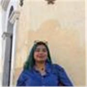 Licenciada en Historia, recién egresada