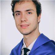 Estudiante de Física en la Universidad de Granada imparte clases de Matemáticas, Física y Química de secundaria y bachillerato