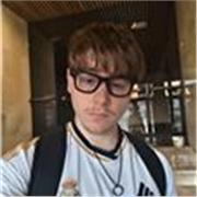Me describo como una gran persona, sociable y con ganas de guiar a la gente. Puedo dar clase a cualquier año que se me pida