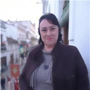 Licenciada en Filología Hispánica da clases particulares de apoyo y/o refuerzo de Lengua, Literatura, Inglés,para cualquier curso