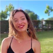 Graduada en Conservatorio Profesional ofrece clases de PIANO y LENGUAJE MUSICAL en Madrid centro y Pozuelo