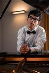 Studente del secondo anno del triennio accademico di pianoforte presso il conservatorio bonporti di trento