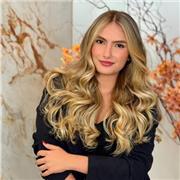 I’m very empathetic and patient, I love teaching young talents. My lessons are aimed at improving learning with personalized class