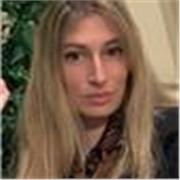 Sono laureata in giurisprudenza e possiedo i 24 CFU per l’insegnamento, un amster per la mia classe di concorso che orevede l’insegnamento di diritto ed economia e possiedo le certificazioni informatiche di LIM TABLET CODING E TEACHER e la cer