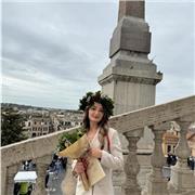 Studiare da soli è noioso, farlo insieme, sarà divertente!