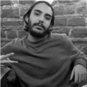 Laureato in filosofia. Offro ripetizioni di storia e filosofia