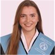 Graduada en Magisterio Primaria en la Especialidad de Ciencias y Matemáticas. Ofrezco clases en lis niveles de Primaria y ESO. 