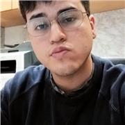 Profesor experimentado y bilingüe busca formar e inspirar a estudiantes de primaria y secundaria