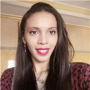 Graduada en Derecho, con dos años de preparación y experiencia opositando a los cuerpos generales de justicia.