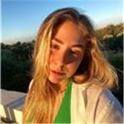 Ripetizioni personalizzate per studenti di elementari e medie da studentessa di lingue