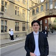 Oxford Uni chemistry student providing online chemistry lesson for A-level and GCSE