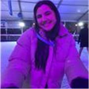 Soy una chica educada y responsable que tiene paciencia y ganas de enseñar a niños pequeños materias.